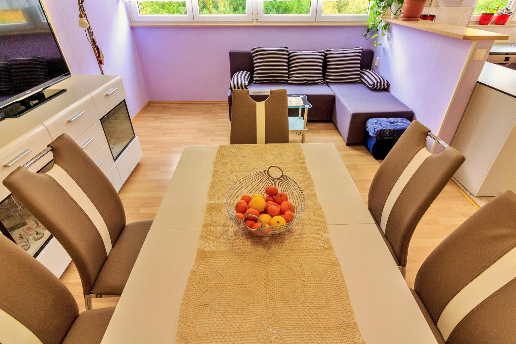 Apartment Anita โอมิช ห้อง รูปภาพ
