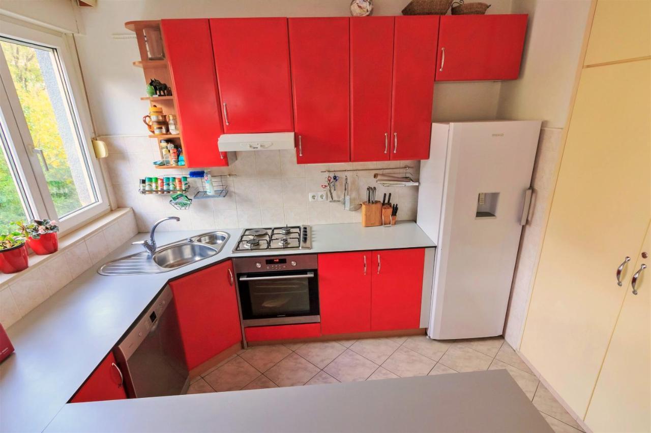 Apartment Anita โอมิช ภายนอก รูปภาพ