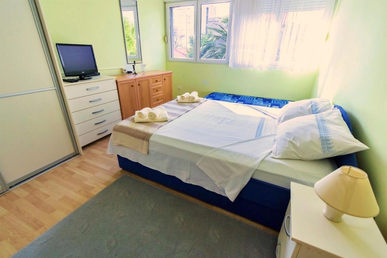Apartment Anita โอมิช ภายนอก รูปภาพ
