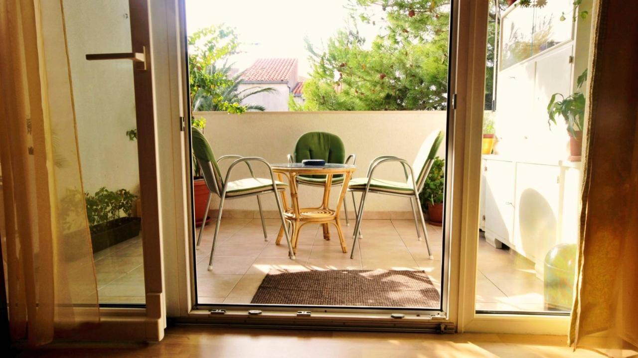 Apartment Anita โอมิช ภายนอก รูปภาพ
